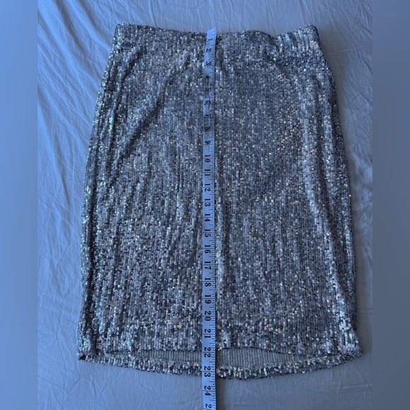 NWT Cable & Gauge Champagne Sequin Skirt S - Picture 10 of 12